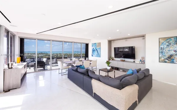 $13,000 | 151 Crandon Boulevard, Unit 939, Key Biscayne, FL 33149