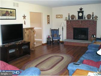 974 Hawks Bridge Road Mannington, NJ 08079 - Photo 5 of 9