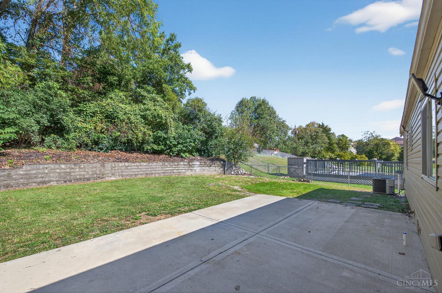5468 Rapid Run Road Cincinnati, OH 45238 - Photo 40 of 44