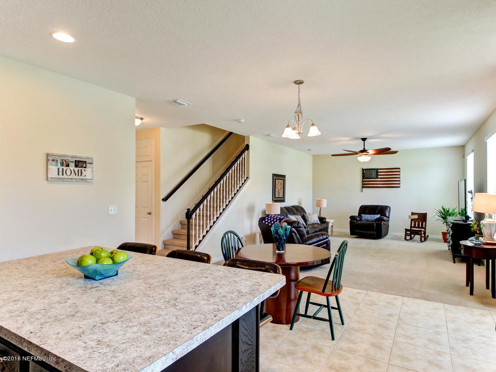 229 Amber Ridge Road Jacksonville, FL 32218 - Photo 30 of 45 229 Amber Ridge Rd-MLS_Size-015-41-Kitch
