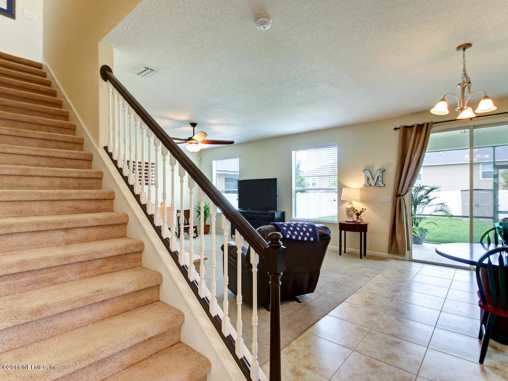 229 Amber Ridge Road Jacksonville, FL 32218 - Photo 8 of 45 229 Amber Ridge Rd-MLS_Size-022-30-Lets