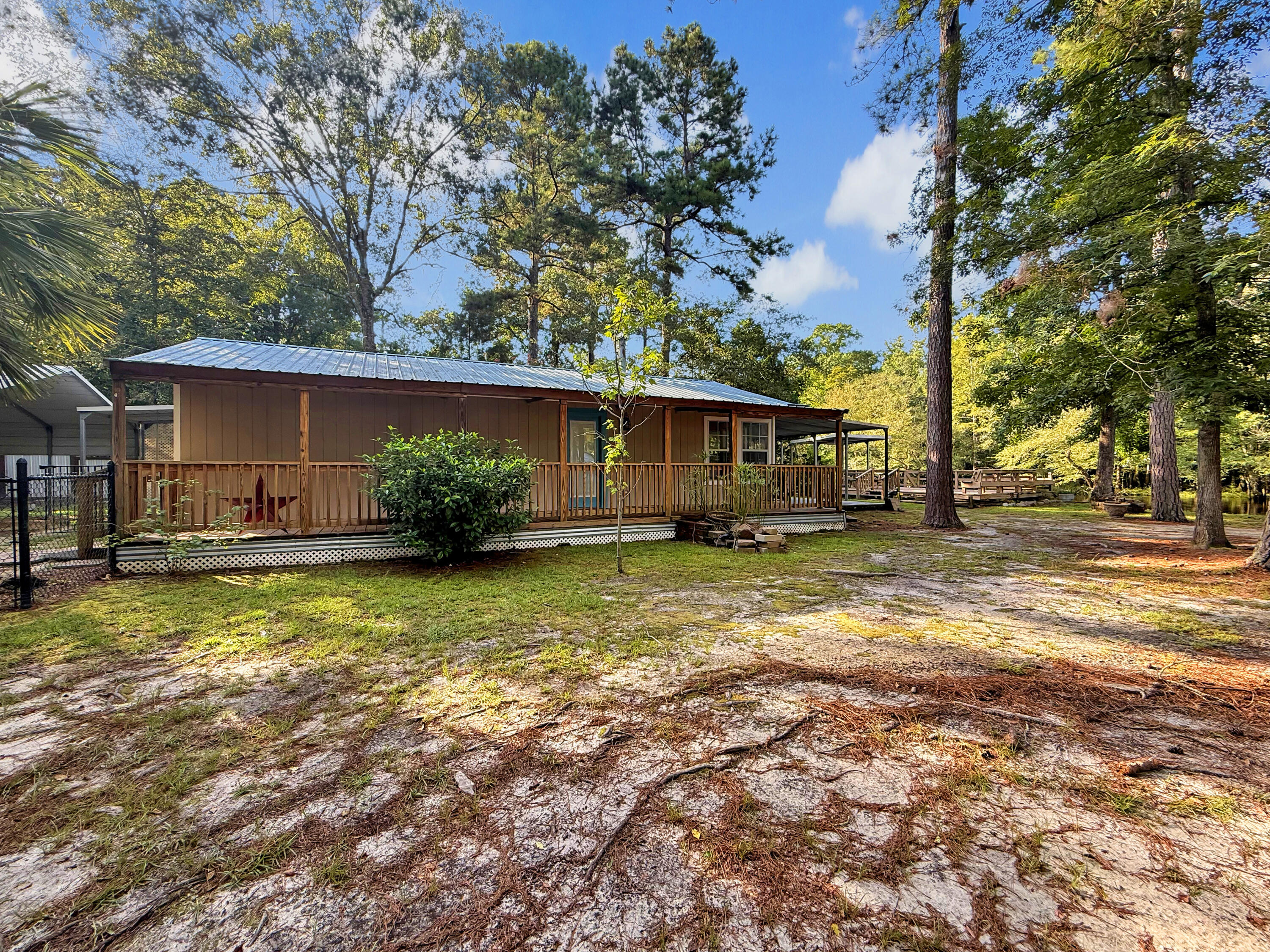 523 Hope Road Branchville, SC 29432 - Photo 2 of 24 IMG_2184