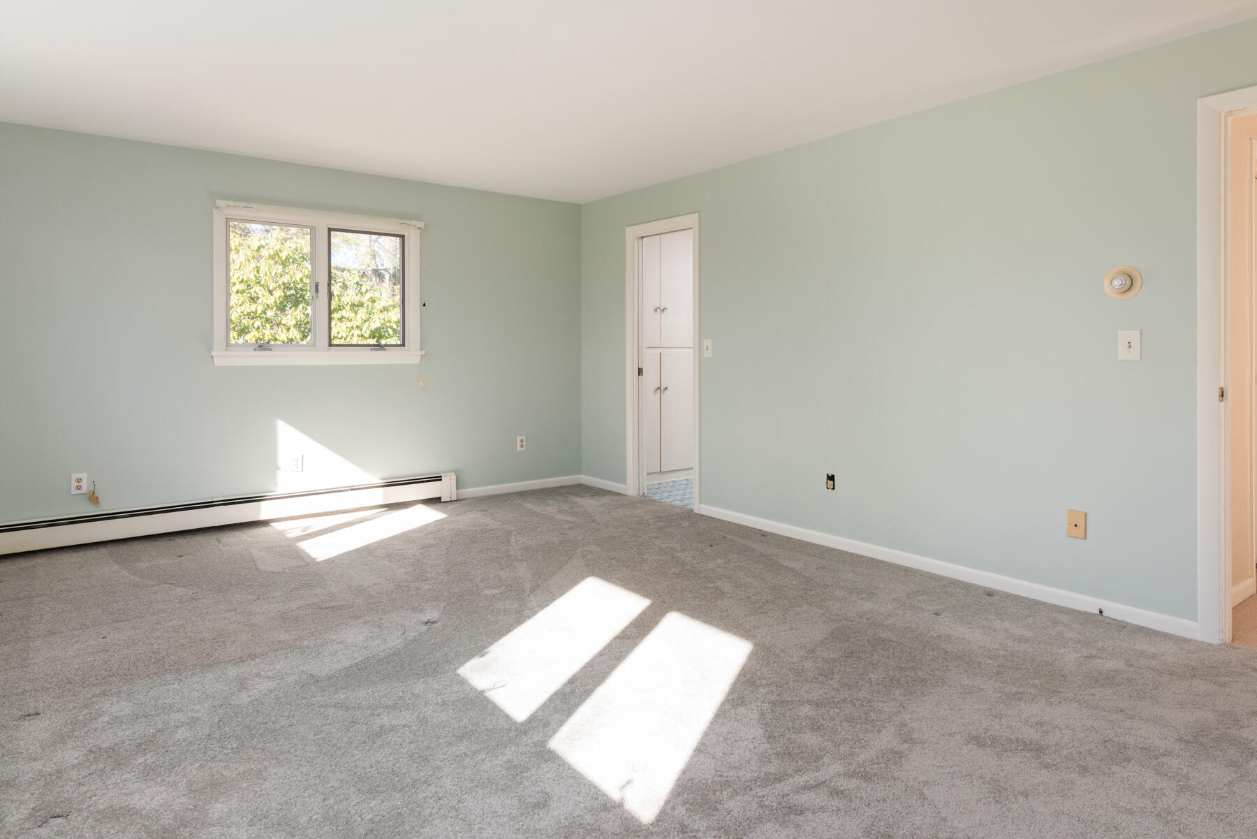 20 Nickerson Road Orleans, MA 02653 - Photo 13 of 25 Primary Bedroom w Bath
