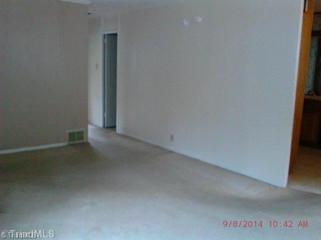 3304 Immanuel Road Greensboro, NC 27407 - Photo 4 of 14 Living Room.