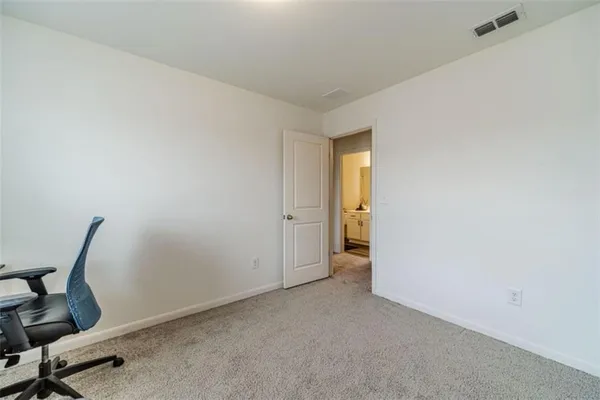 $2,250 | 222 Knightsbridge Lane, Winder, GA 30680