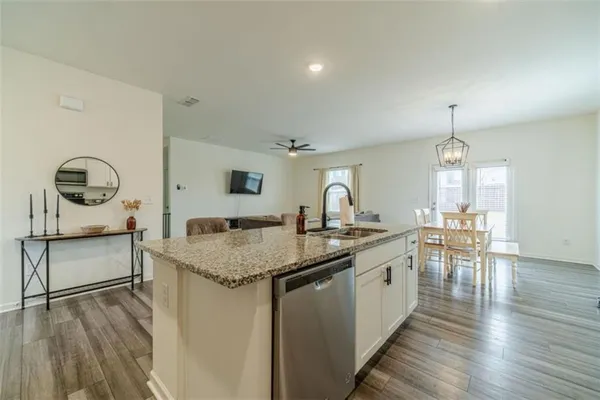 $2,250 | 222 Knightsbridge Lane, Winder, GA 30680
