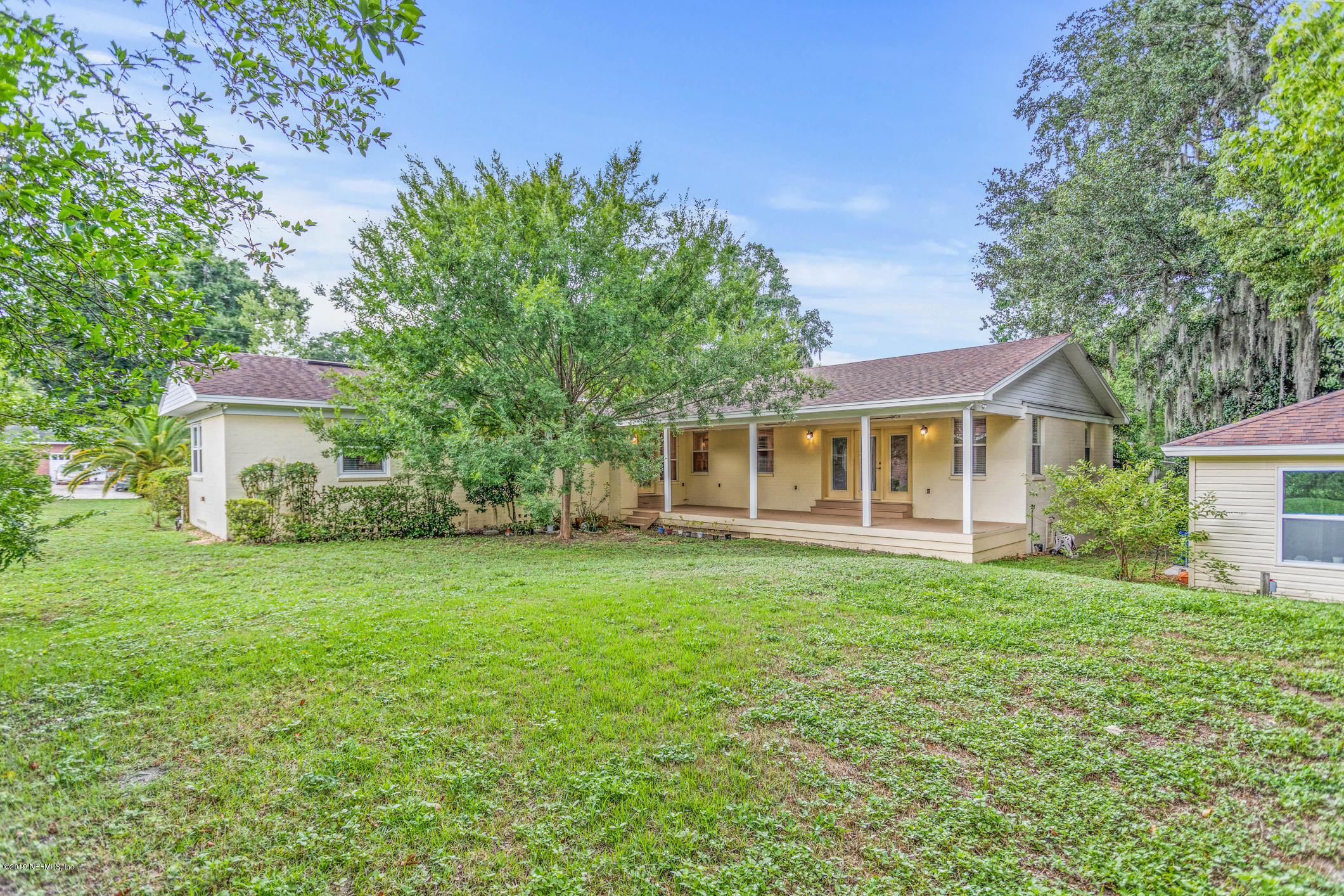 1307 Glengarry Road Jacksonville, FL 32207 - Photo 8 of 57 1307_Glengarry_Rd_Jacksonville_FL_32207_