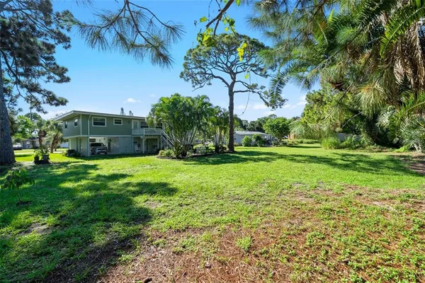 $714,900 | 307 Winfield Way, Nokomis, FL 34275