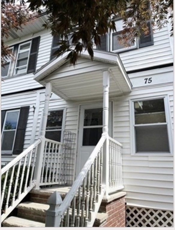 75 Bay State Road, Unit 2 Quincy, MA 02171 - Photo 2 of 13