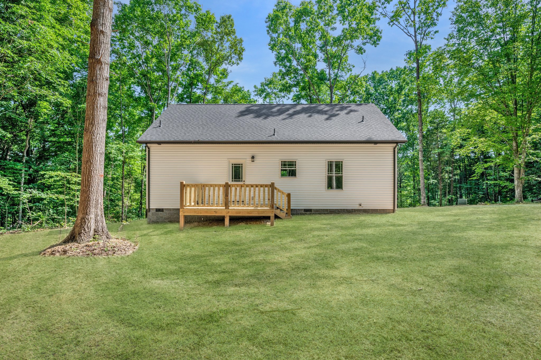 845 Lucas Road Dickson, TN 37055 - Photo 2 of 31 a house view with a garden space