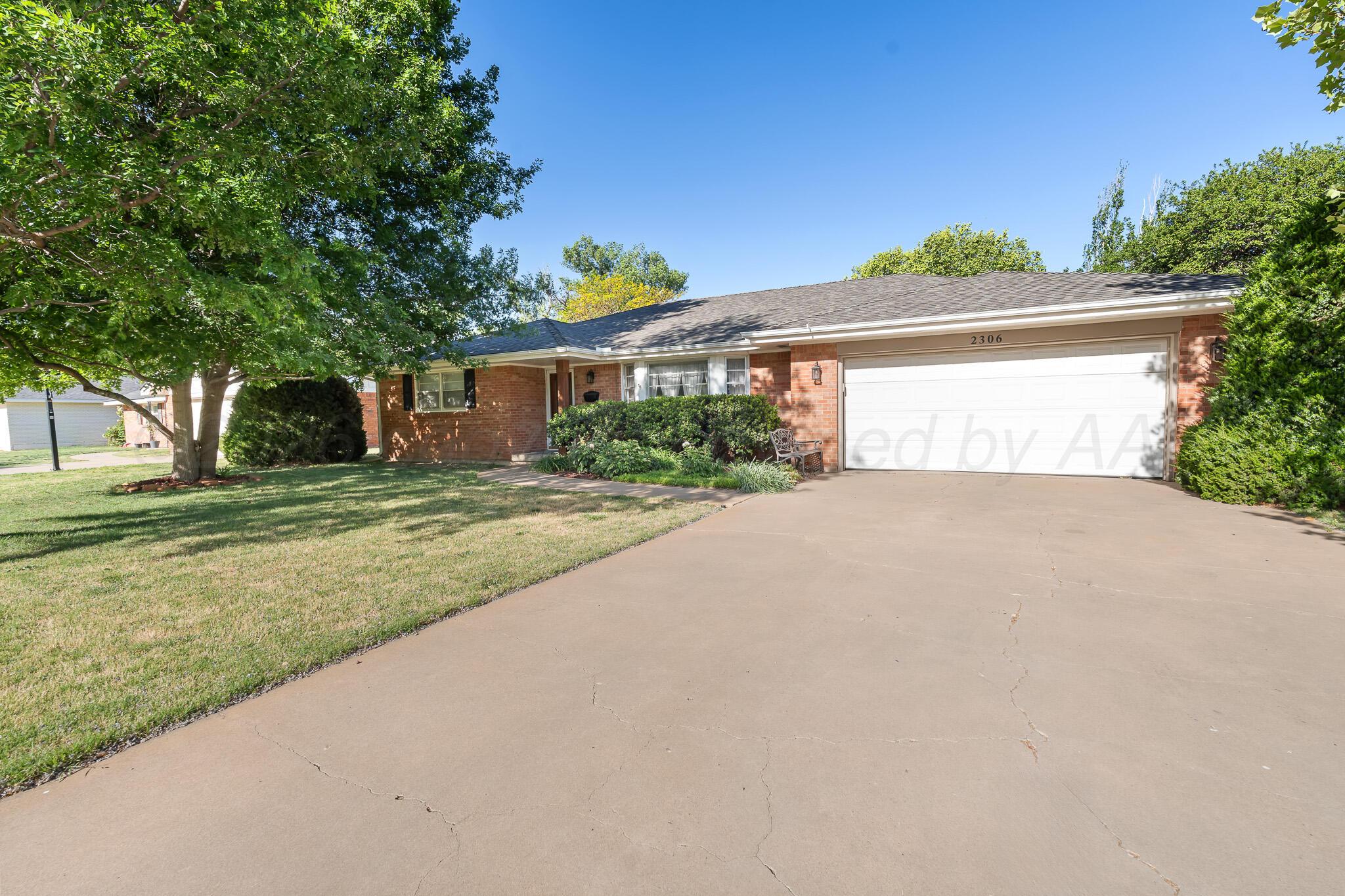 2306 Larry Street Amarillo, TX 79106 - Photo 4 of 37 2306 Larry -4