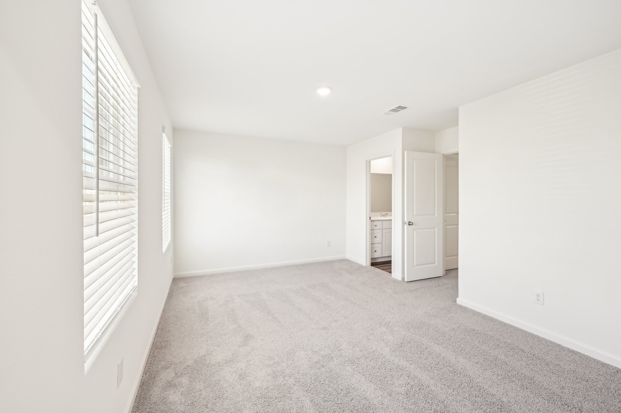 14601 Sage Bloom Lane Elgin, TX 78621 - Photo 2 of 11