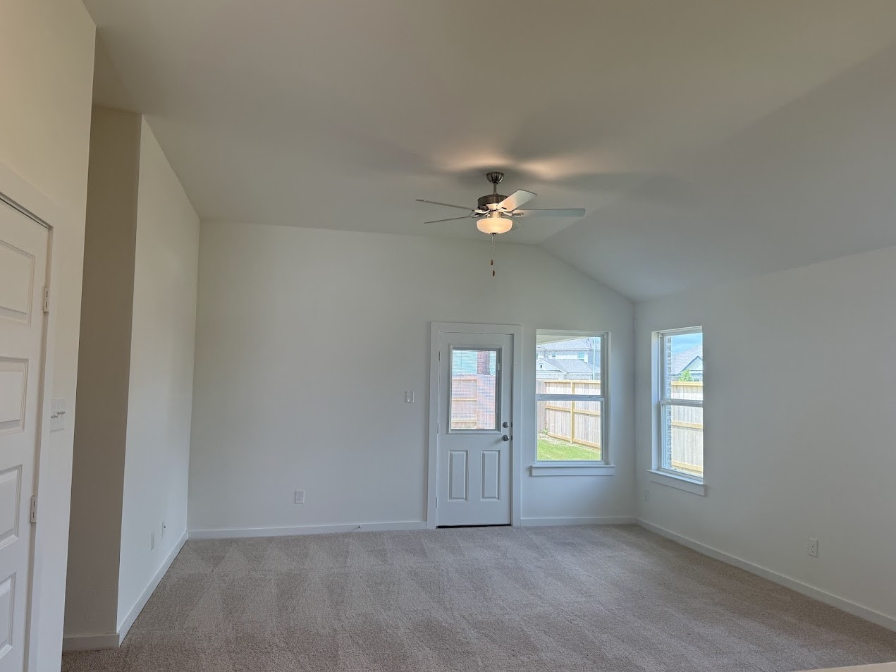 8327 Amber Summit Lane Angleton, TX 77515 - Photo 5 of 6