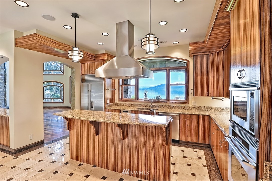 903 Chuckanut Shore Road Bellingham, WA 98229 - Photo 13 of 40