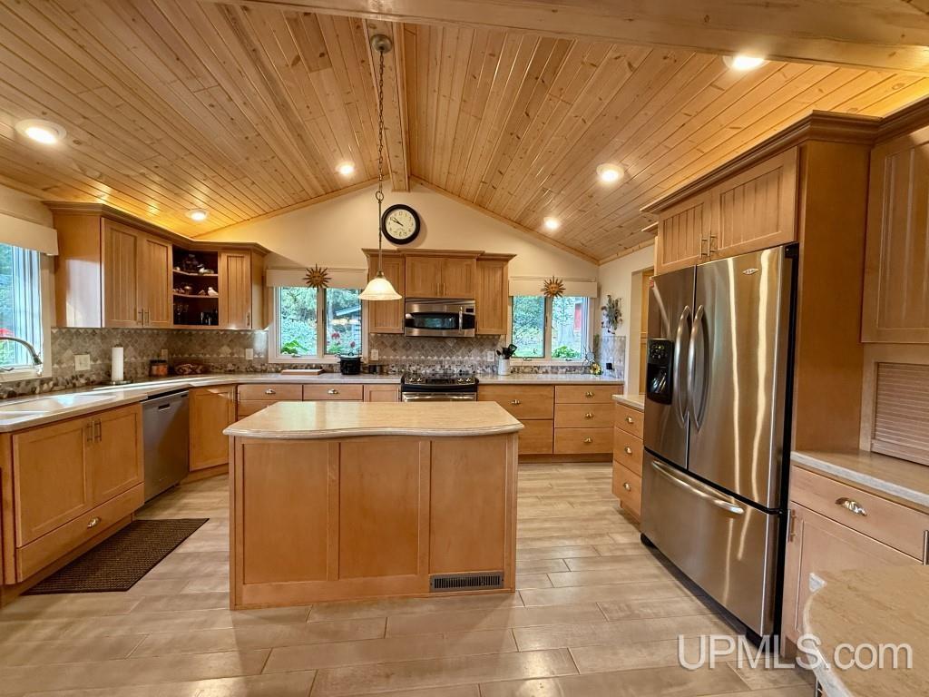 6224 South Northrough Road Wetmore, MI 49895 - Photo 7 of 63 Gallery Image 7