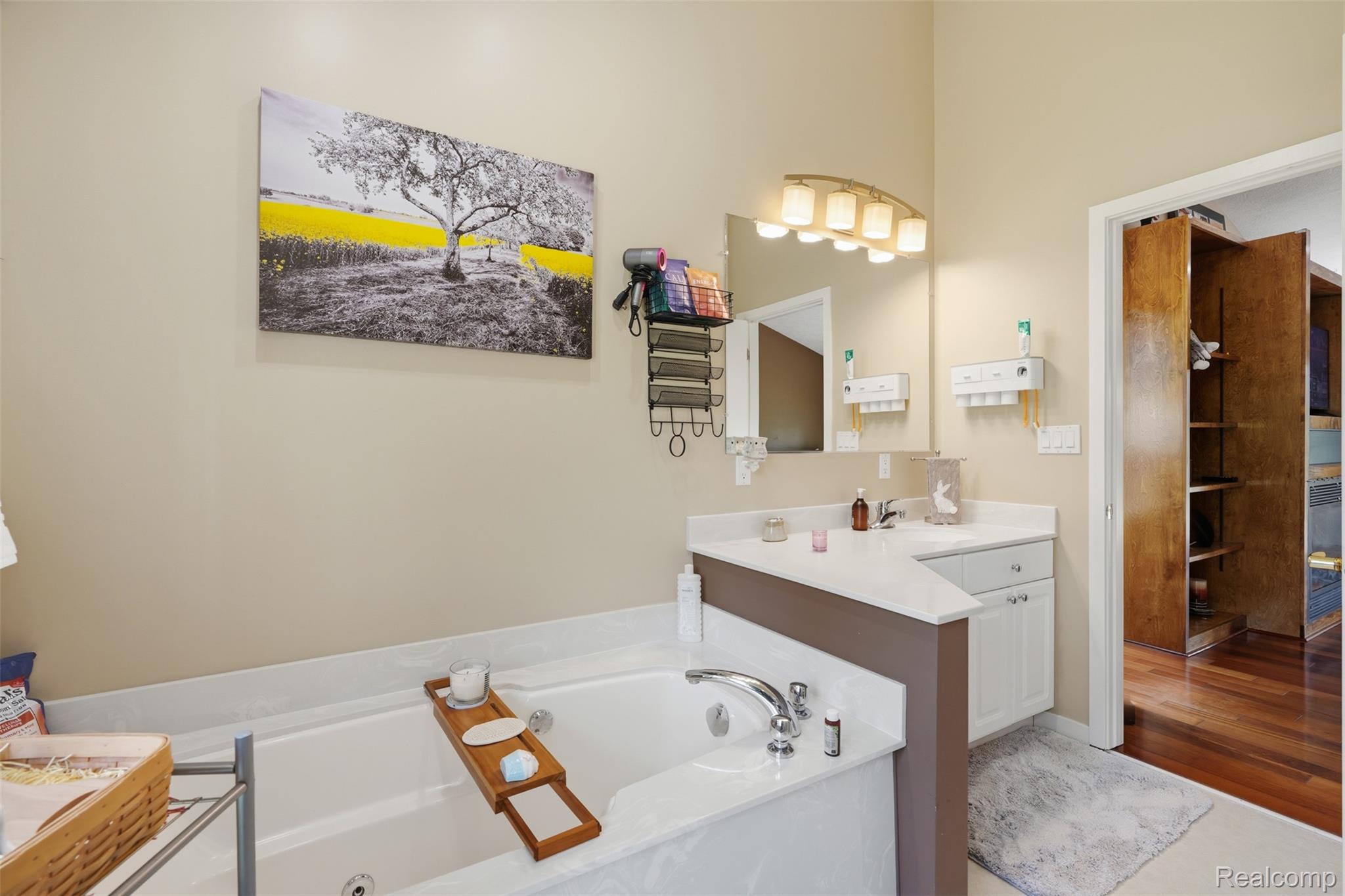 13158 Wood Road Bath, MI 48808 - Photo 26 of 72 26.jpg