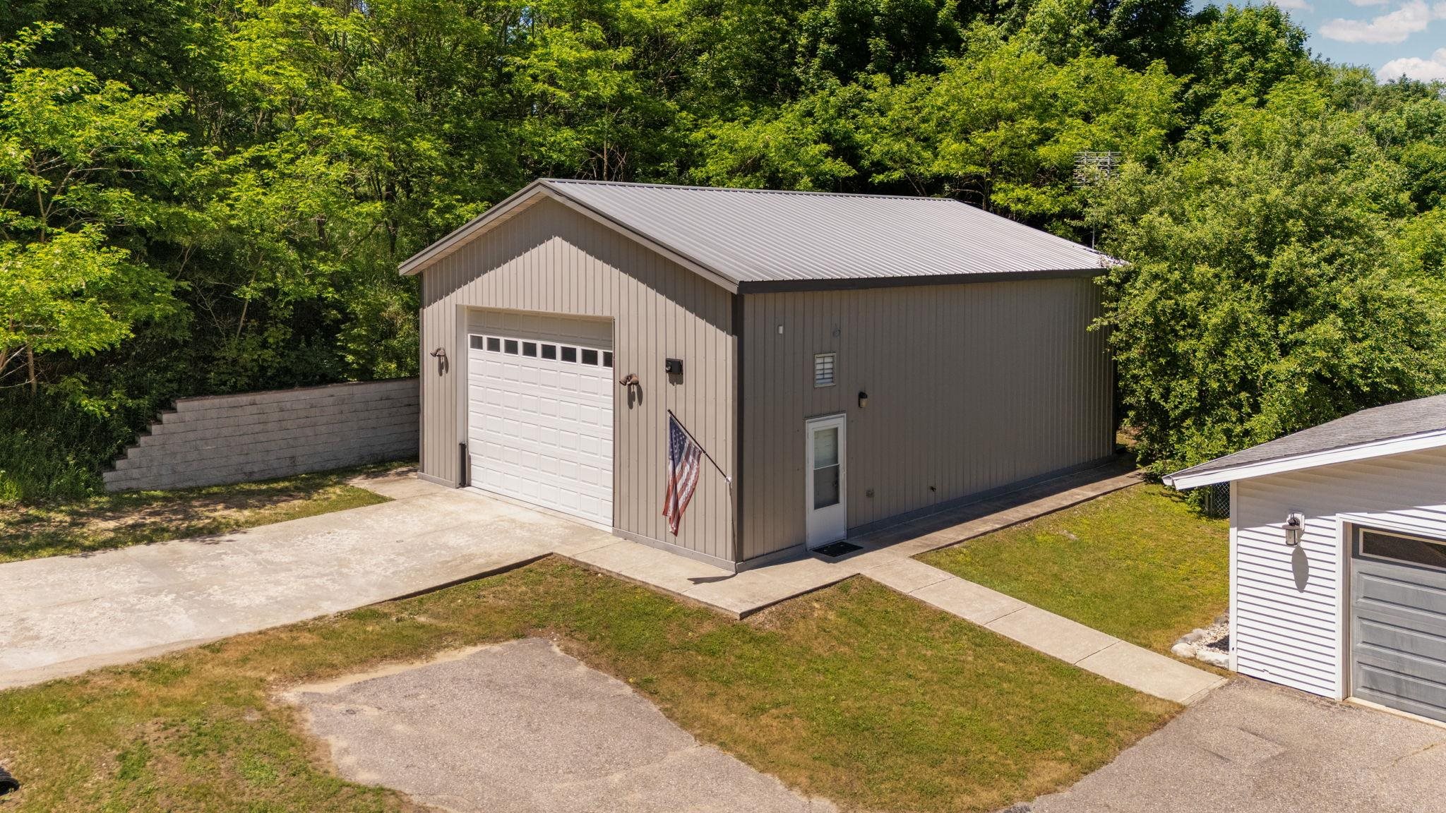 8023 Nelson Road East Jordan, MI 49727 - Photo 36 of 39