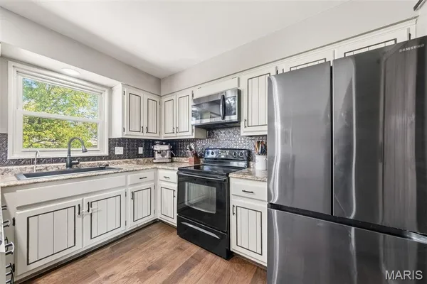 $269,000 | 217 East Shiloh Drive, Red Bud, IL 62278