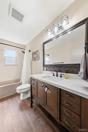 $269,000 | 217 East Shiloh Drive, Red Bud, IL 62278