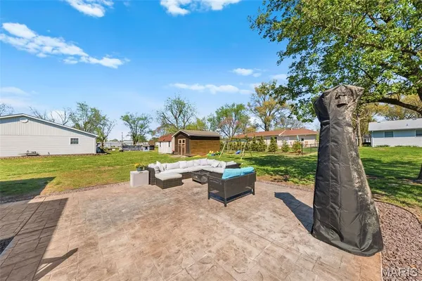 $269,000 | 217 East Shiloh Drive, Red Bud, IL 62278