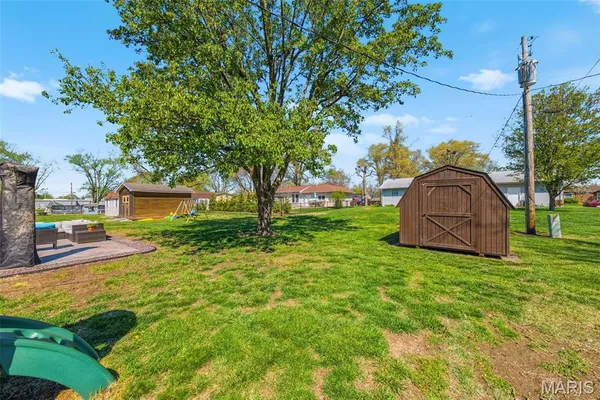 $269,000 | 217 East Shiloh Drive, Red Bud, IL 62278