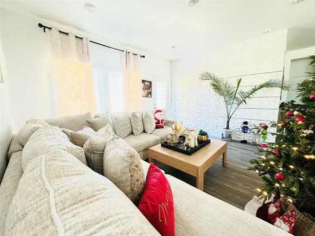 $2,400 | 6003 Alberta Falls Dr Spring, Spring, TX 77373