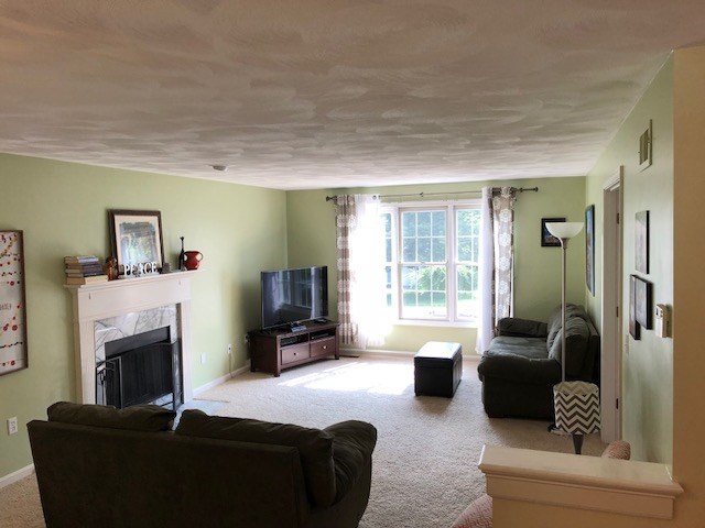 288 Wickham Road North Kingstown, RI 02852 - Photo 3 of 22 Gallery Image 3