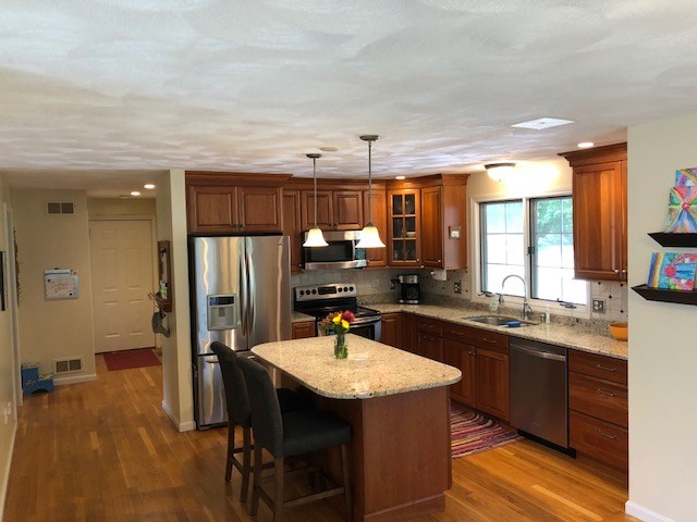 288 Wickham Road North Kingstown, RI 02852 - Photo 5 of 22 Gallery Image 5