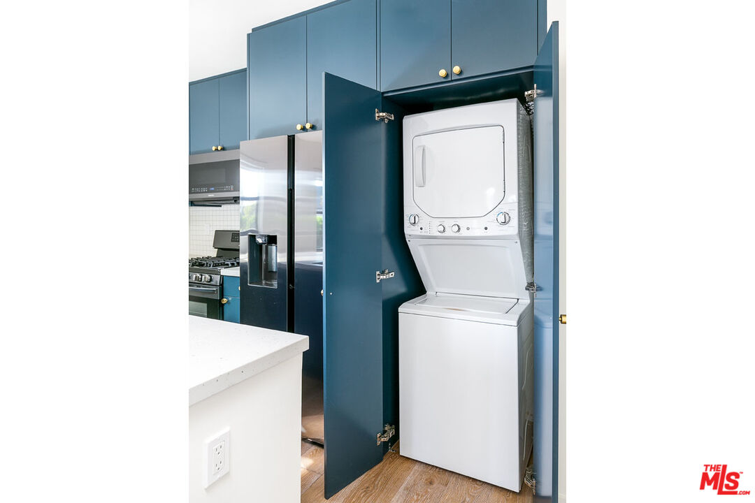 3375 Eagle Rock Boulevard Los Angeles, CA 90065 - Photo 9 of 12 a room with storage and utility