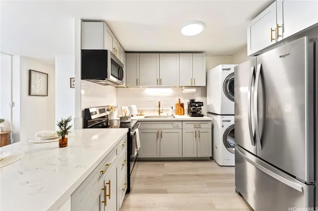 $420,000 | 95-2031 Waikalani Place, Unit D401, Mililani, HI 96789