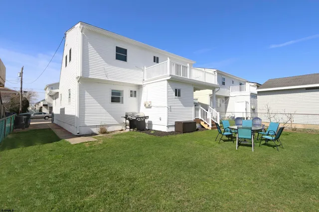 $1,275 | 109 10th Street North, Unit B, Brigantine, NJ 08203