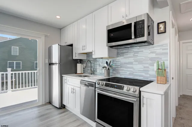 $1,275 | 109 10th Street North, Unit B, Brigantine, NJ 08203