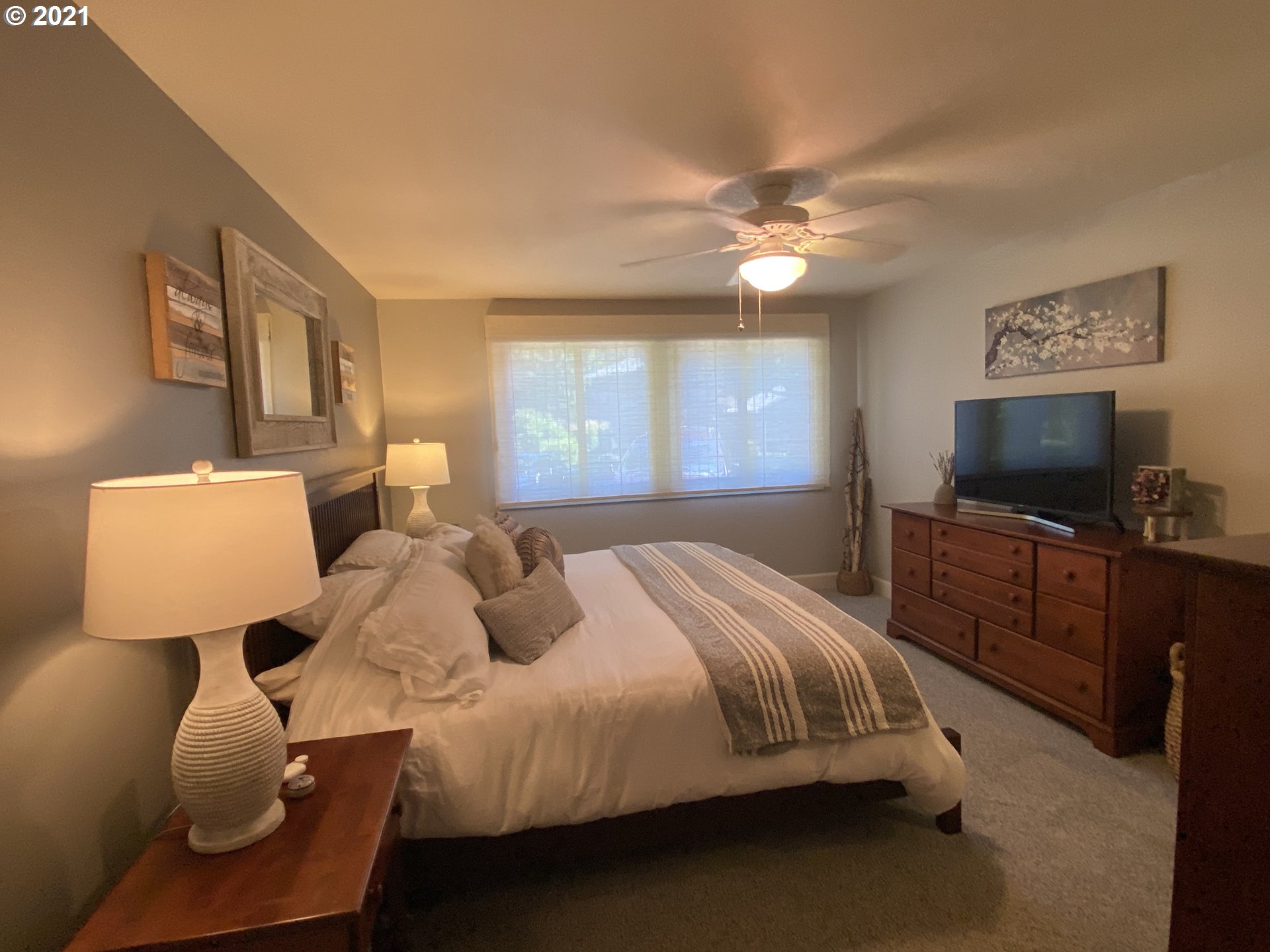 2248 Ridgeway Drive Eugene, OR 97401 - Photo 14 of 17 Gallery Image 14