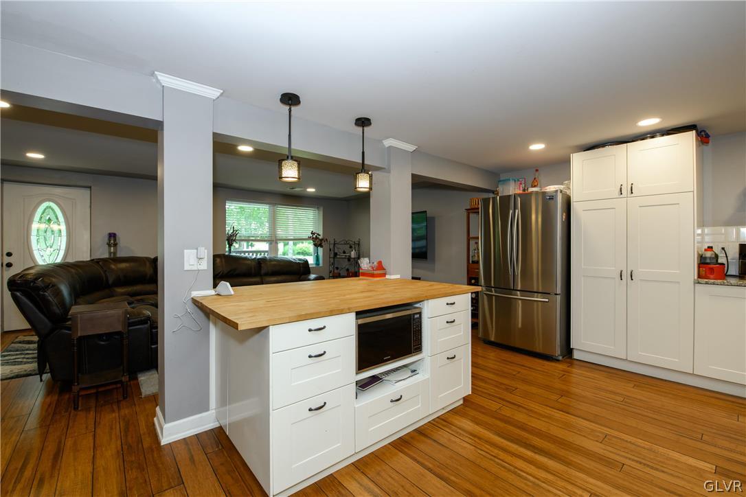 4274 East Texas Road Allentown, PA 18103 - Photo 13 of 22 Gallery Image 13