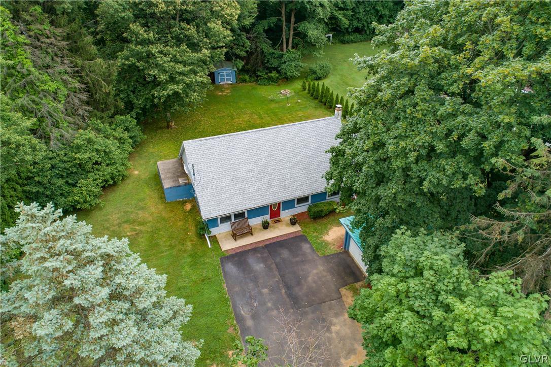 4274 East Texas Road Allentown, PA 18103 - Photo 2 of 22 Gallery Image 2