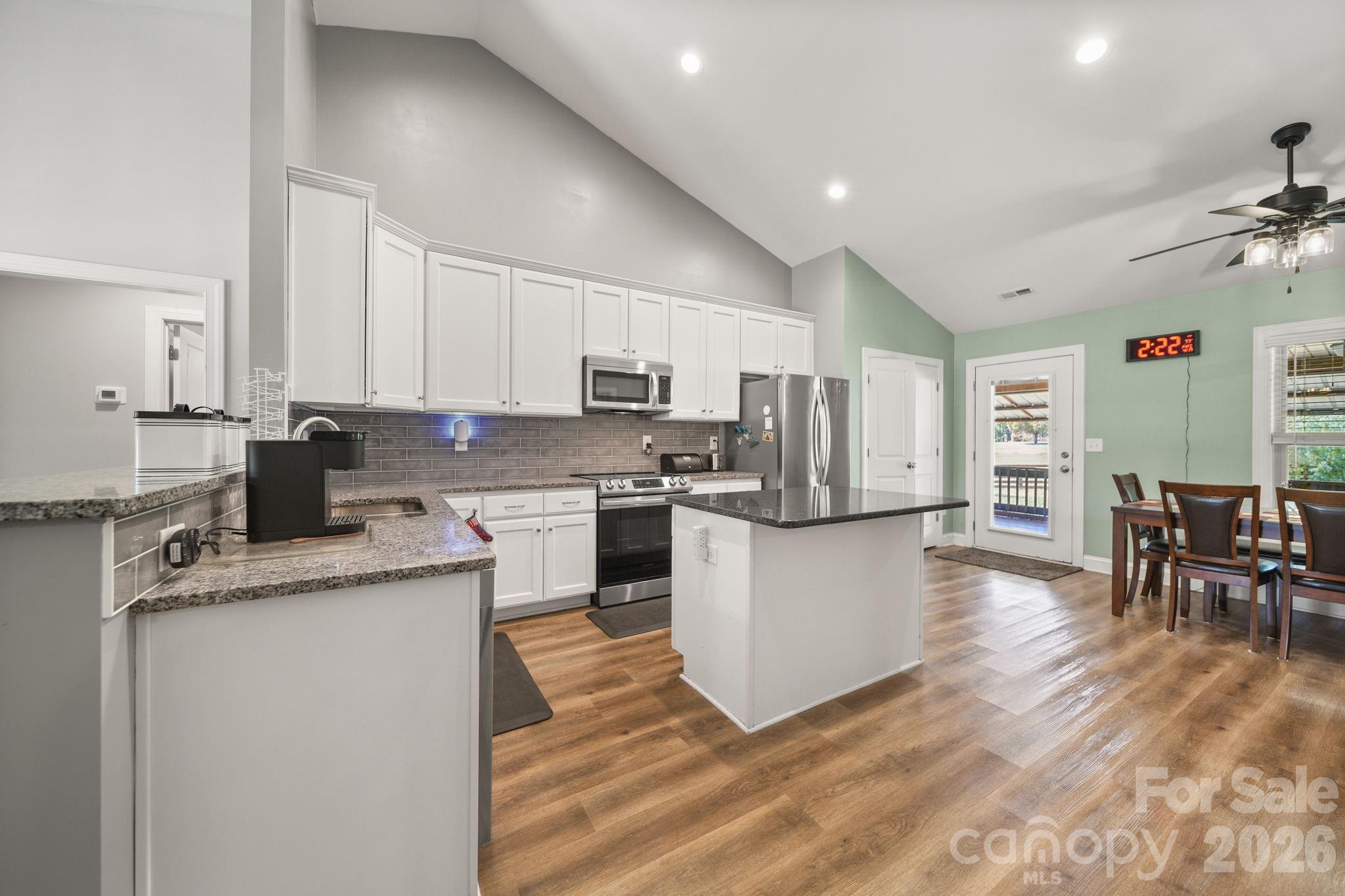 5311 Flint Ridge Marshville, NC 28103 - Photo 7 of 38 Gallery Image 7