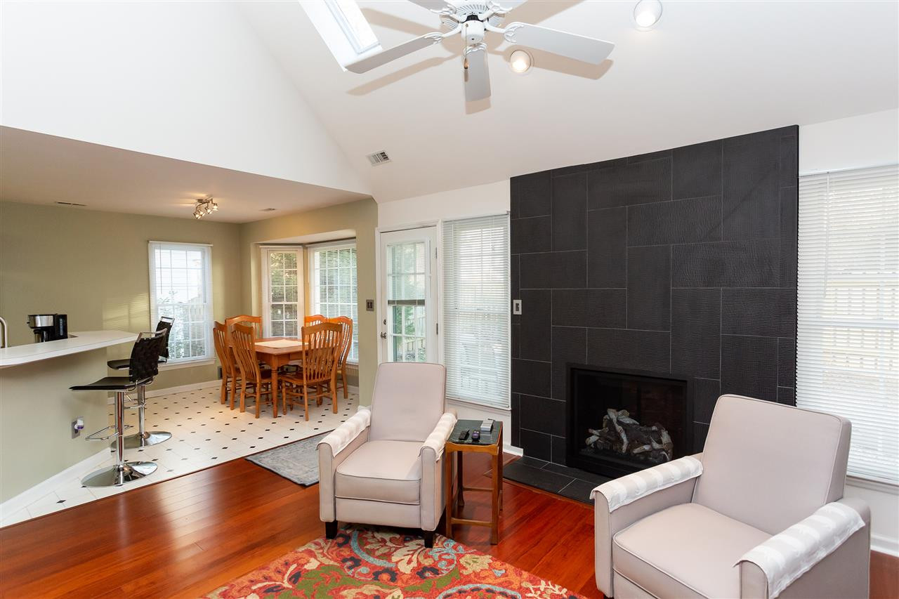 5309 Tilford Lane Raleigh, NC 27613 - Photo 7 of 26 Newly Tiled FP Surround