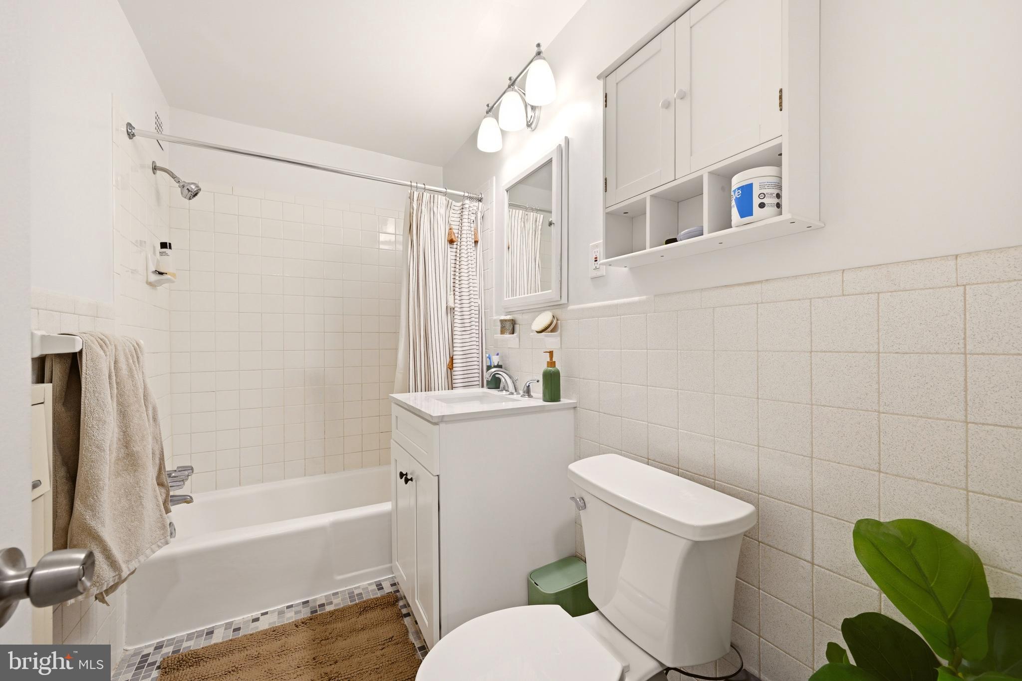 4201 Cherry Hill Road, Unit 503 Arlington, VA 22207 - Photo 27 of 45
