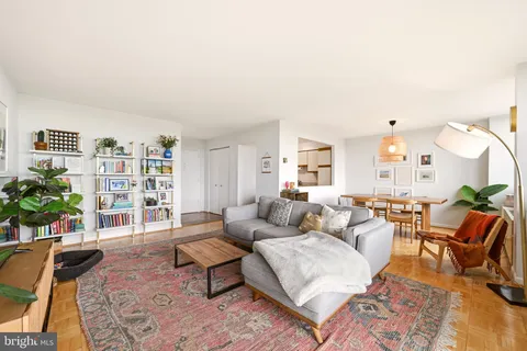 $239,000 | 4201 Cherry Hill Road, Unit 503, Arlington, VA 22207