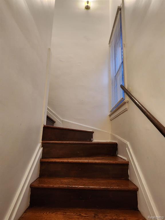 4706 Devonshire Road Detroit, MI 48224 - Photo 3 of 21