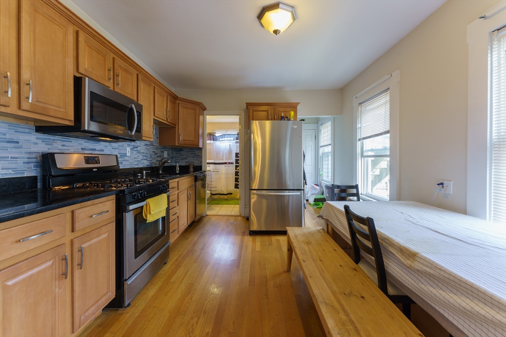 94 Cushing Street, Unit 4 Waltham, MA 02453 - Photo 1 of 10