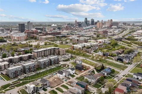 $699,900 | 2609 Forest Avenue, Kansas City, MO 64108