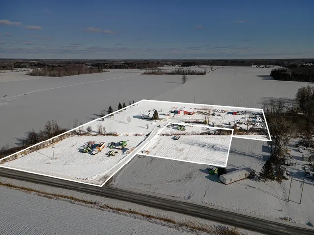 $299,000 | 5740 North Coleman Road, Coleman, MI 48618