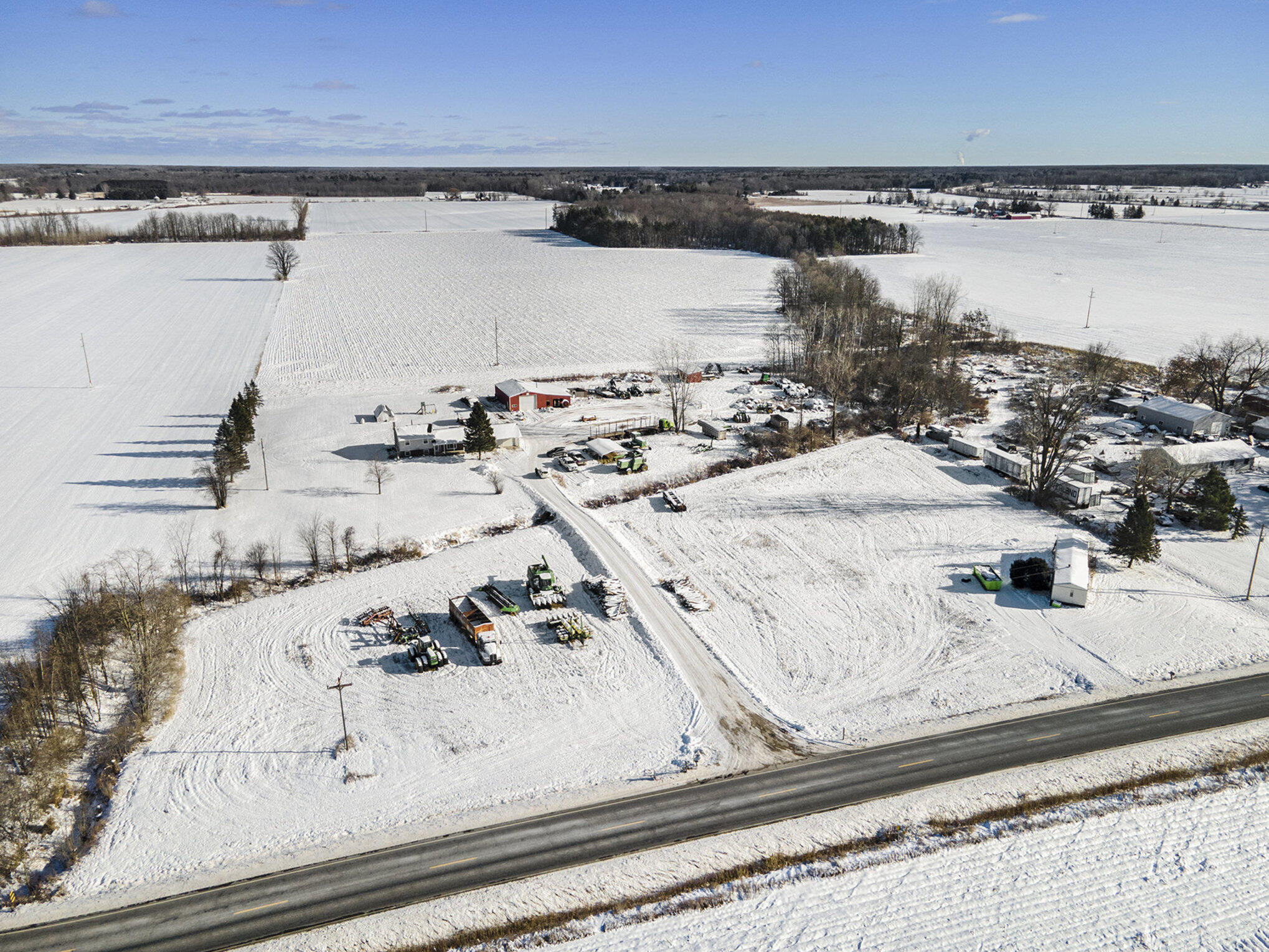 5740 North Coleman Road Coleman, MI 48618 - Photo 17 of 27 018_file_11