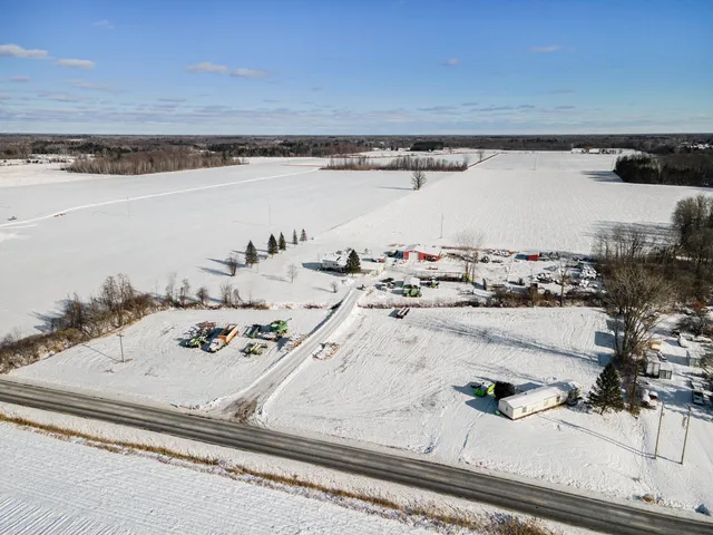 $299,000 | 5740 North Coleman Road, Coleman, MI 48618