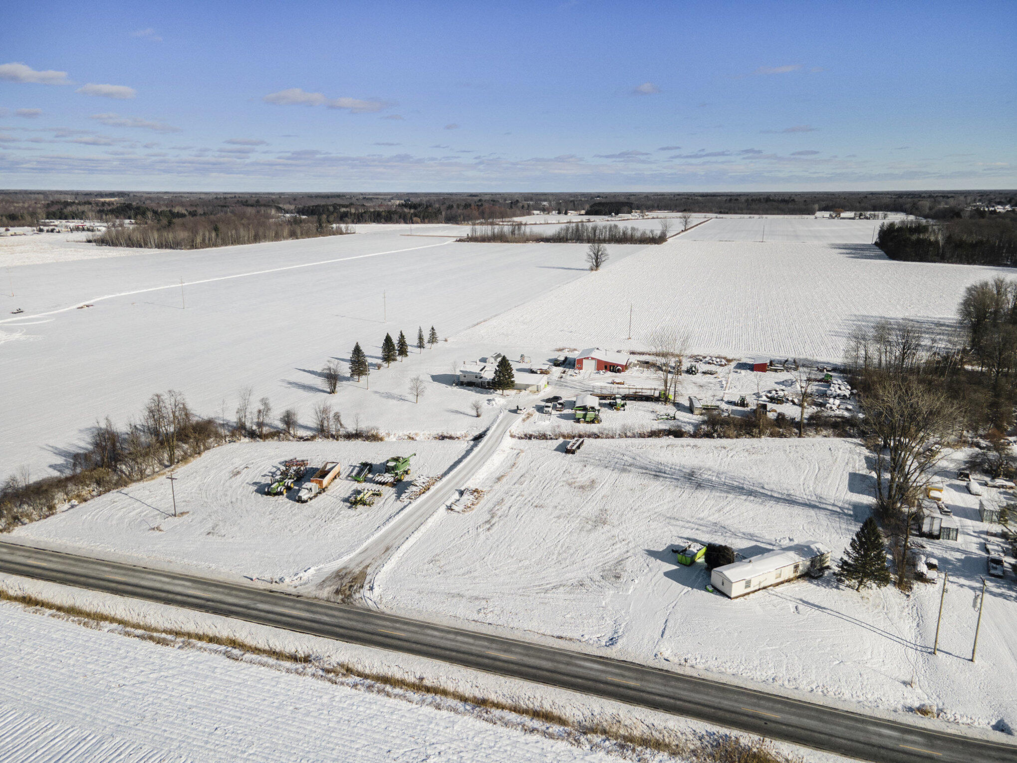 5740 North Coleman Road Coleman, MI 48618 - Photo 27 of 27 017_file_532