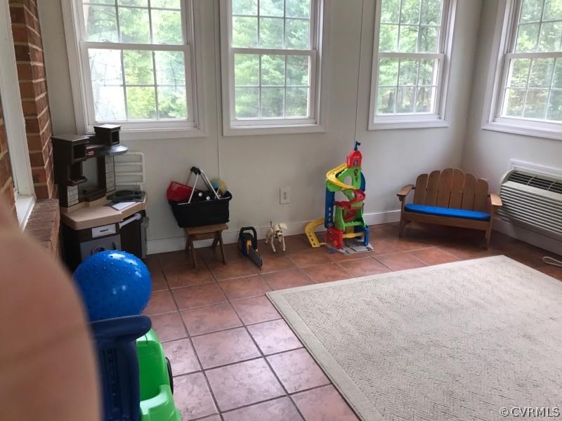 9321 Goodman Road Quinton, VA 23141 - Photo 23 of 44 Gallery Image 23