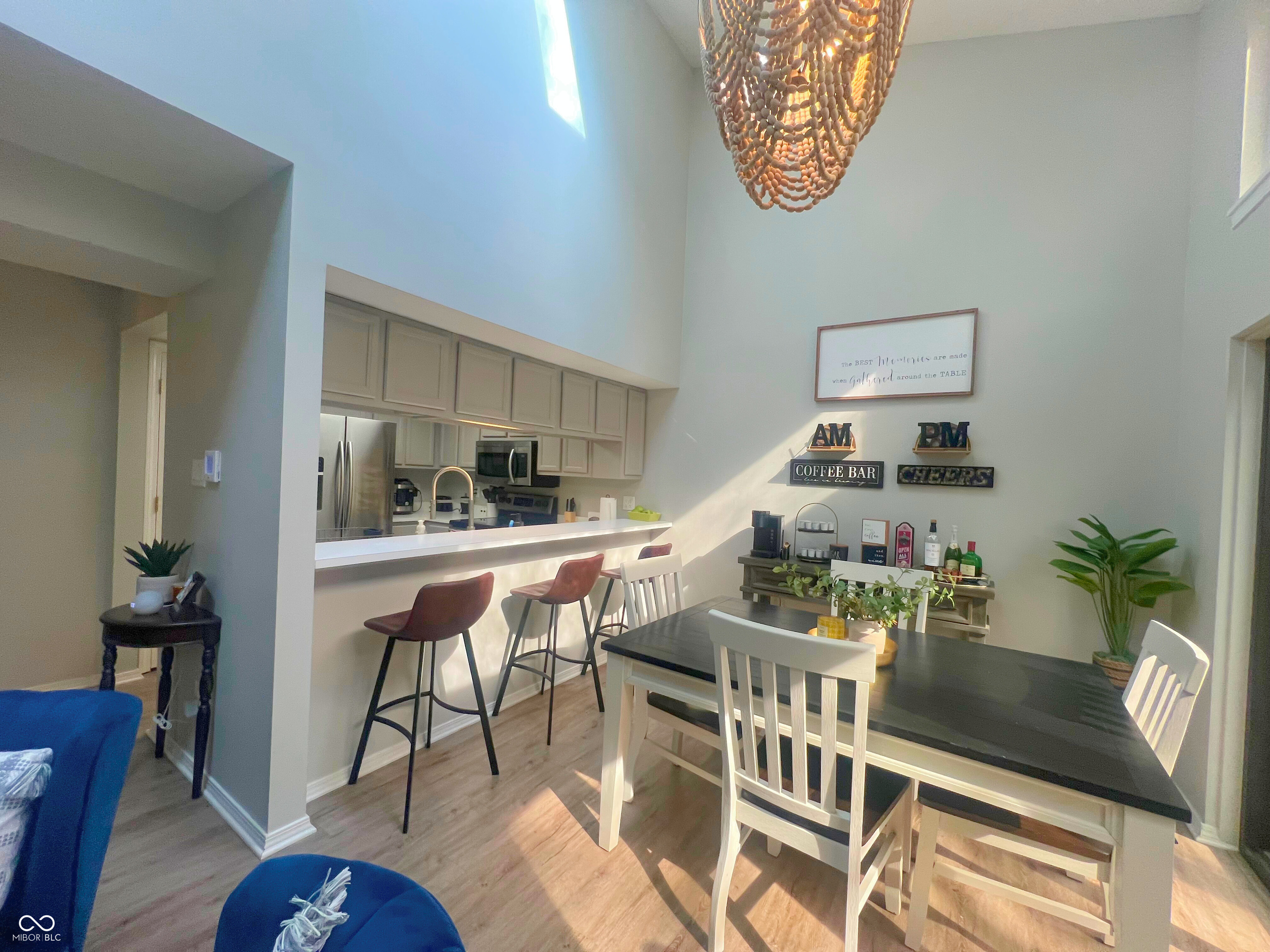 98 Lookout Ridge Drive Columbus, IN 47201 - Photo 5 of 18