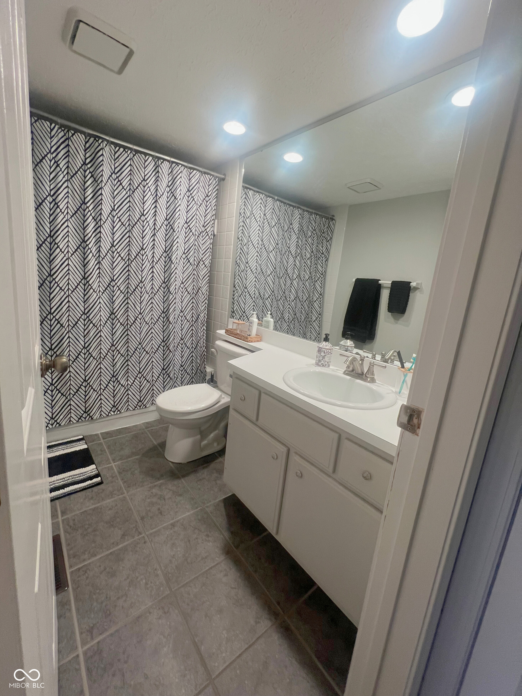 98 Lookout Ridge Drive Columbus, IN 47201 - Photo 9 of 18