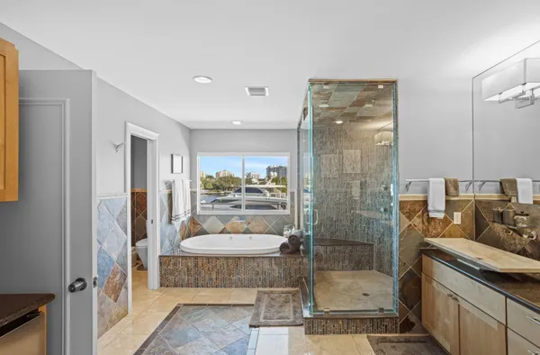 $25,000 | 632 3rd Key Drive, Fort Lauderdale, FL 33304